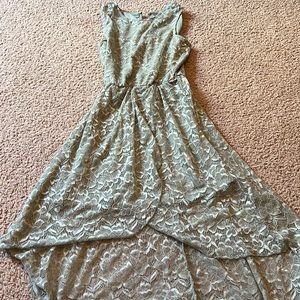 Light green dress